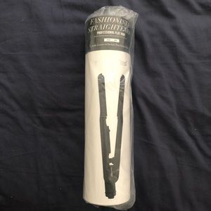 Nume fashionista straightener